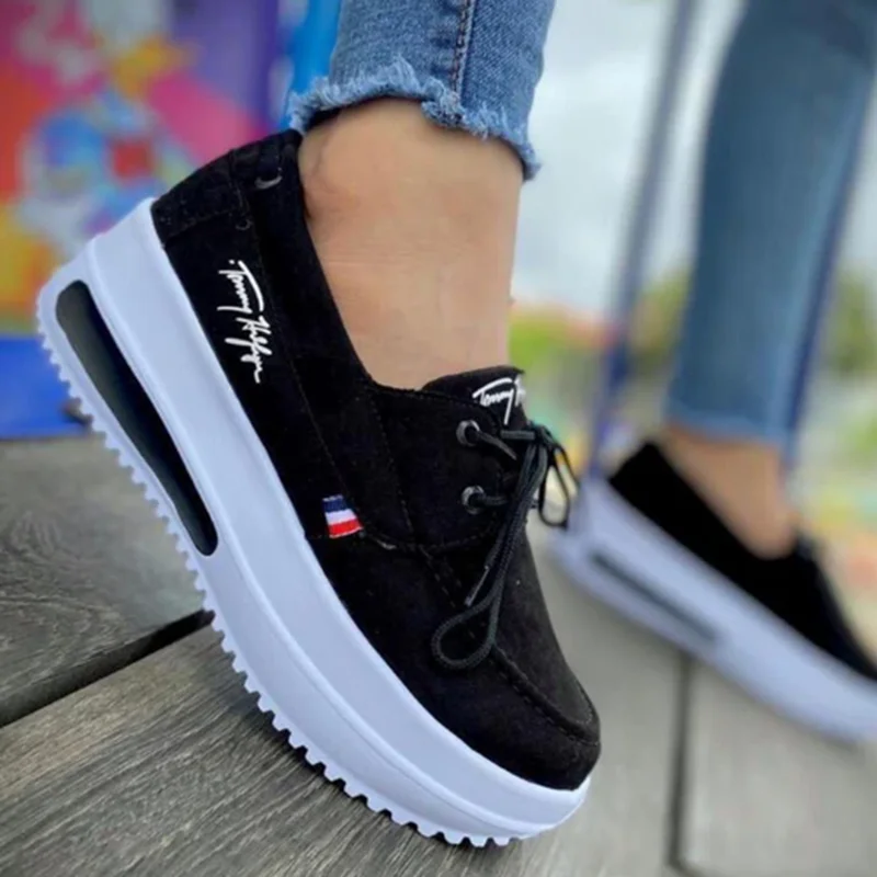 TH unisex Comfort Loafers