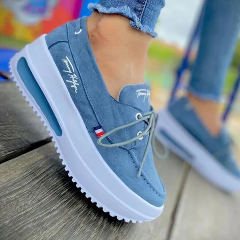 TH unisex Comfort Loafers